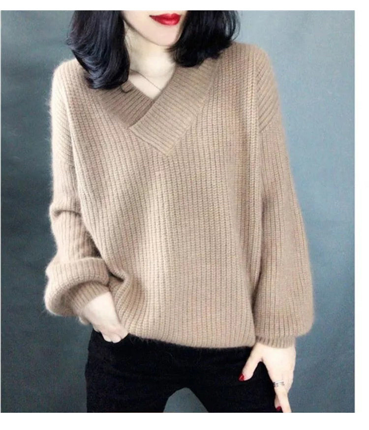 Pull Oversize Col V : Chaleur et Élégance Décontractée