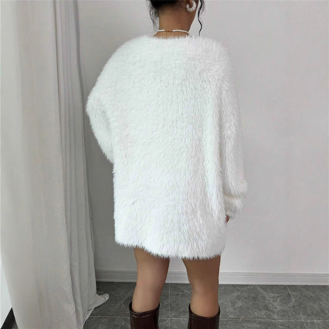 Pull Tricoté Col V Uni : Intemporel et Élégant