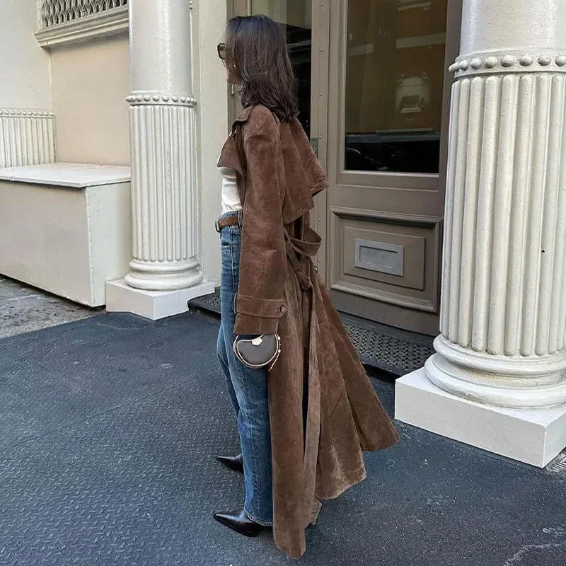 Manteau Long Vintage en Suédine avec Ceinture