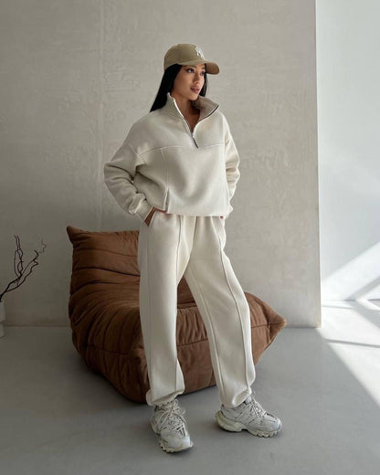 Jogging Femme – Ensemble Deux Pièces Mode et Confort